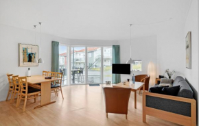2 Bedroom Pet Friendly Apartment In Gudhjem Gudhjem